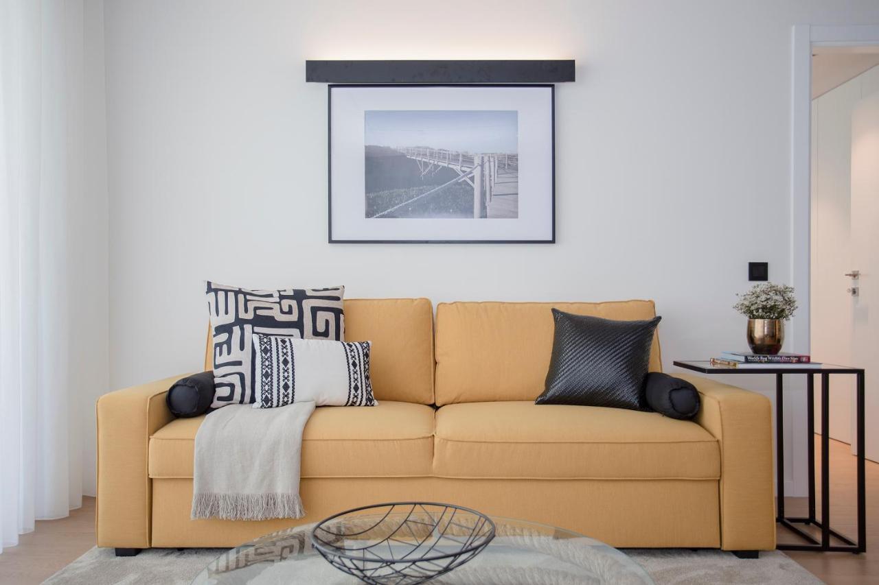Seaside Apartment บีลาโนวาเดกายา ภายนอก รูปภาพ