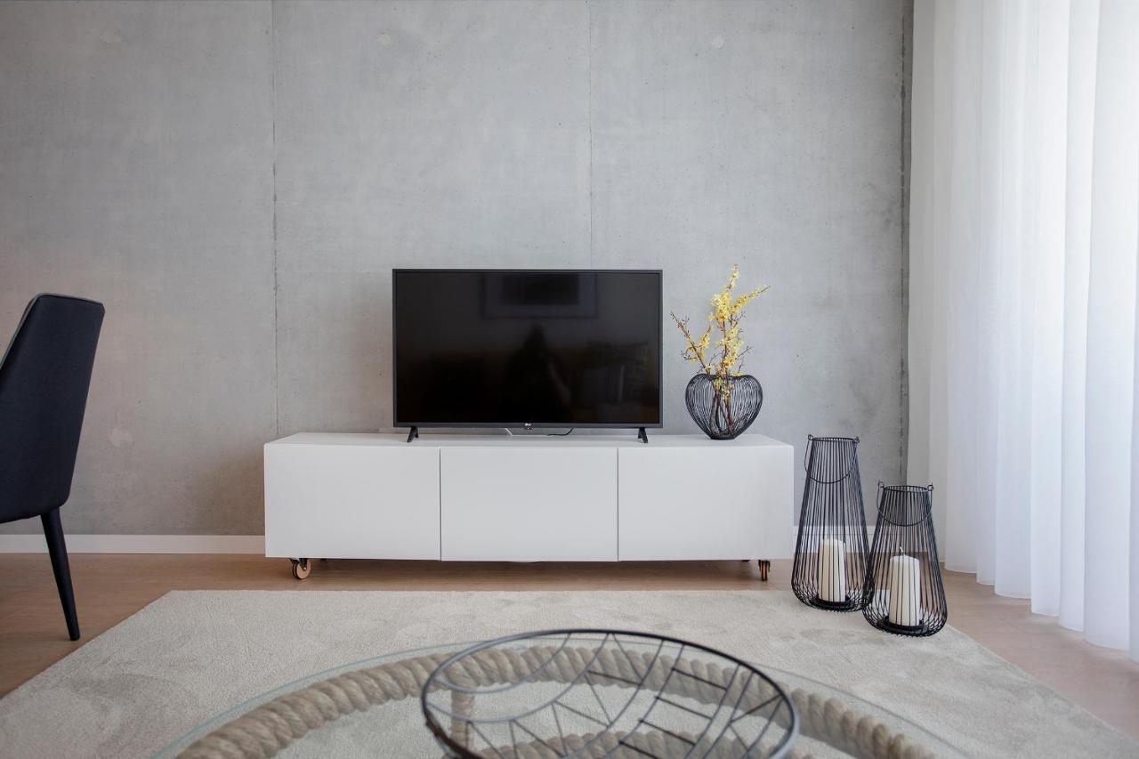 Seaside Apartment บีลาโนวาเดกายา ภายนอก รูปภาพ
