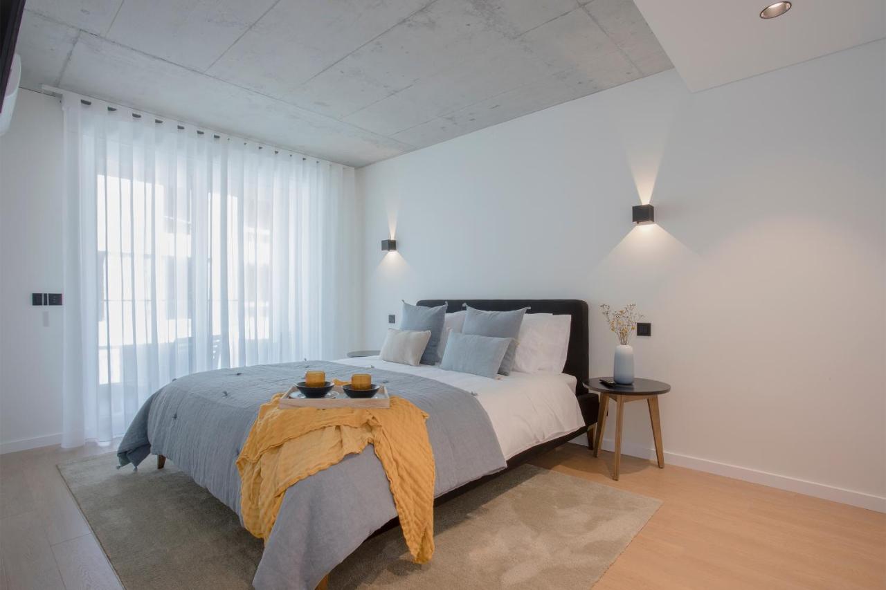 Seaside Apartment บีลาโนวาเดกายา ภายนอก รูปภาพ