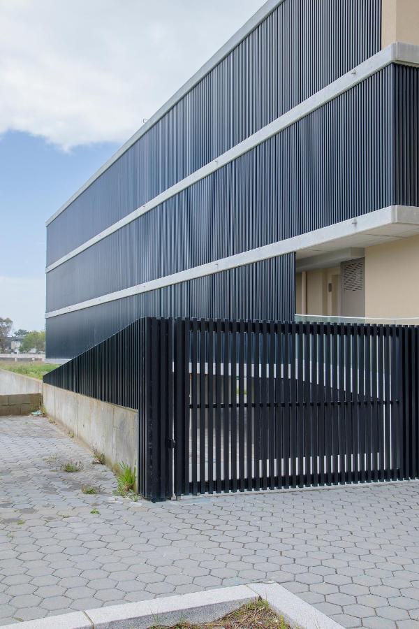 Seaside Apartment บีลาโนวาเดกายา ภายนอก รูปภาพ